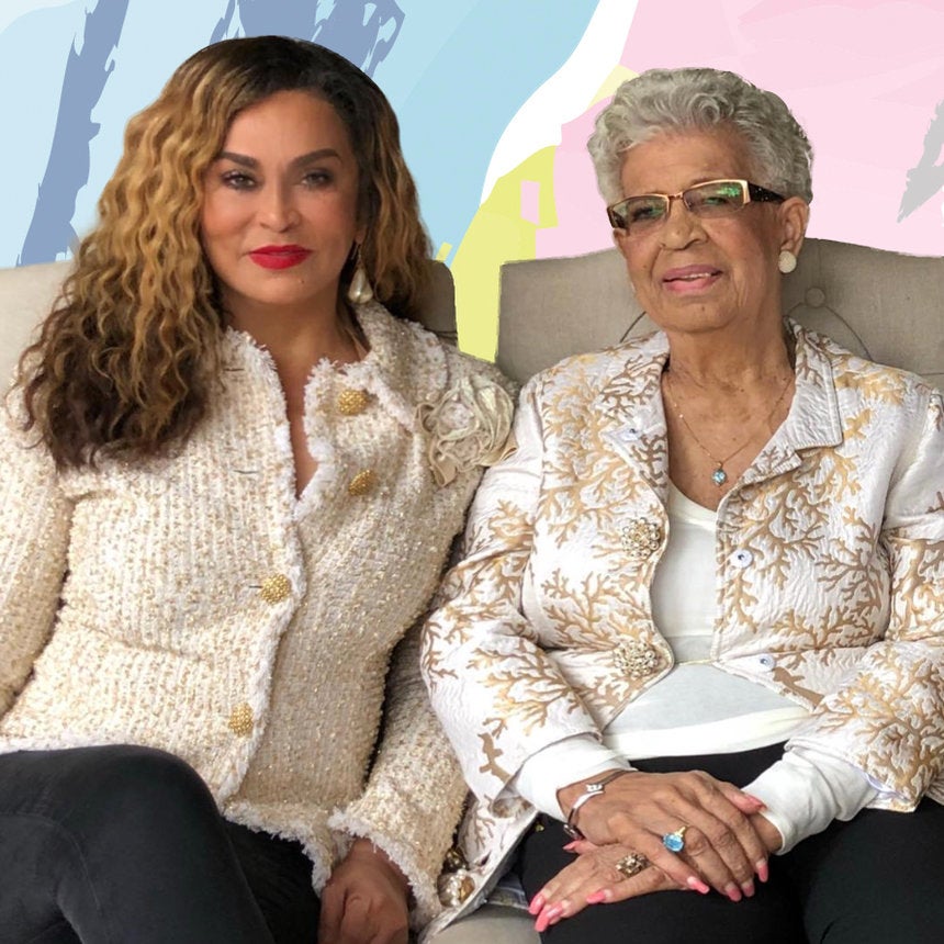 This Photo Of Tina Knowles-Lawson And Her 92-Year-Old Sister Is All The Proof You Need That Black Don’t Crack
